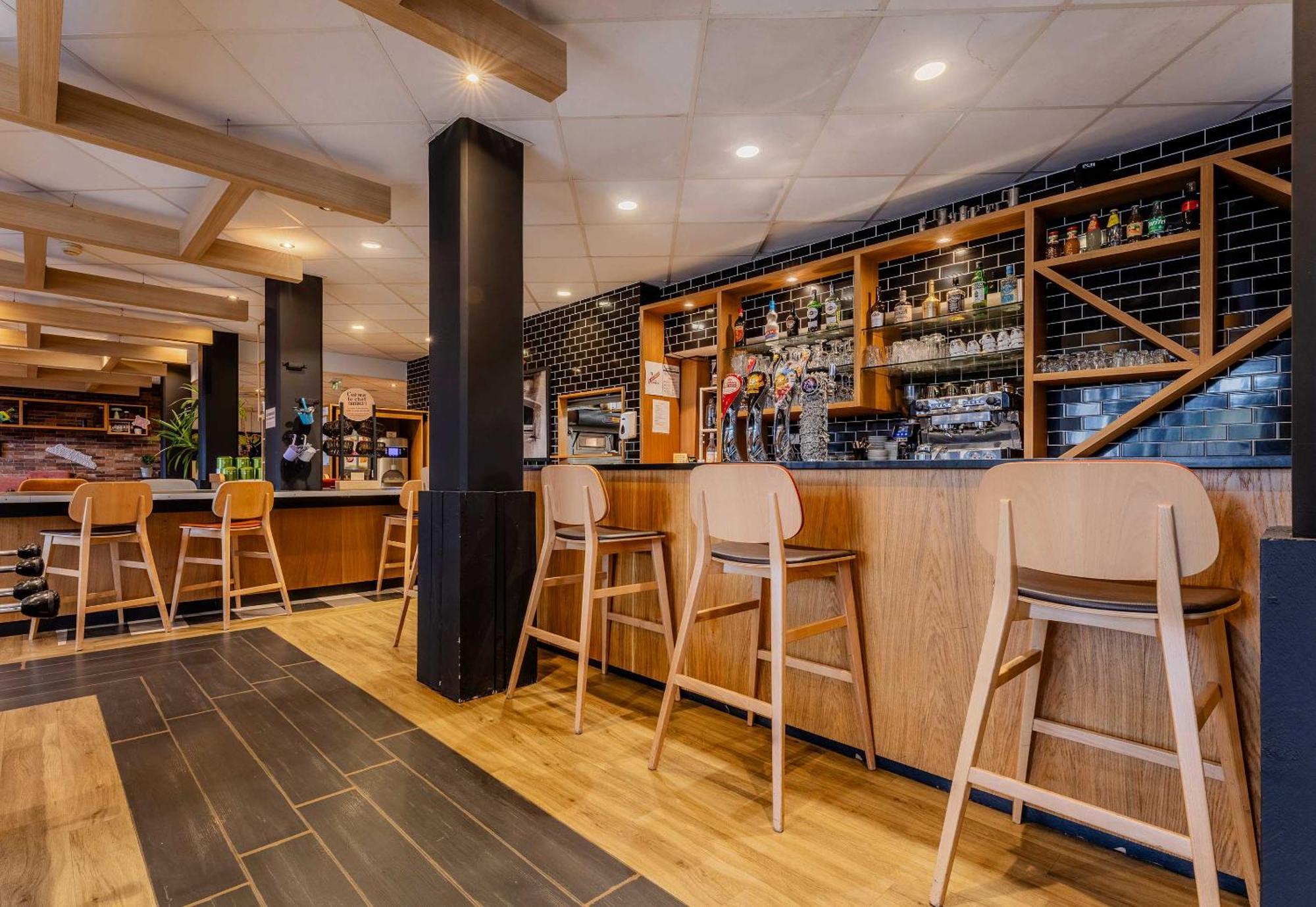 B&B Hotel Lille Roubaix Centre Grand-Place Екстериор снимка