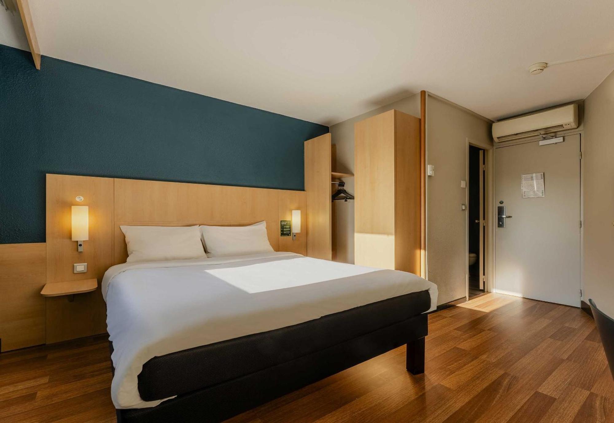 B&B Hotel Lille Roubaix Centre Grand-Place Екстериор снимка