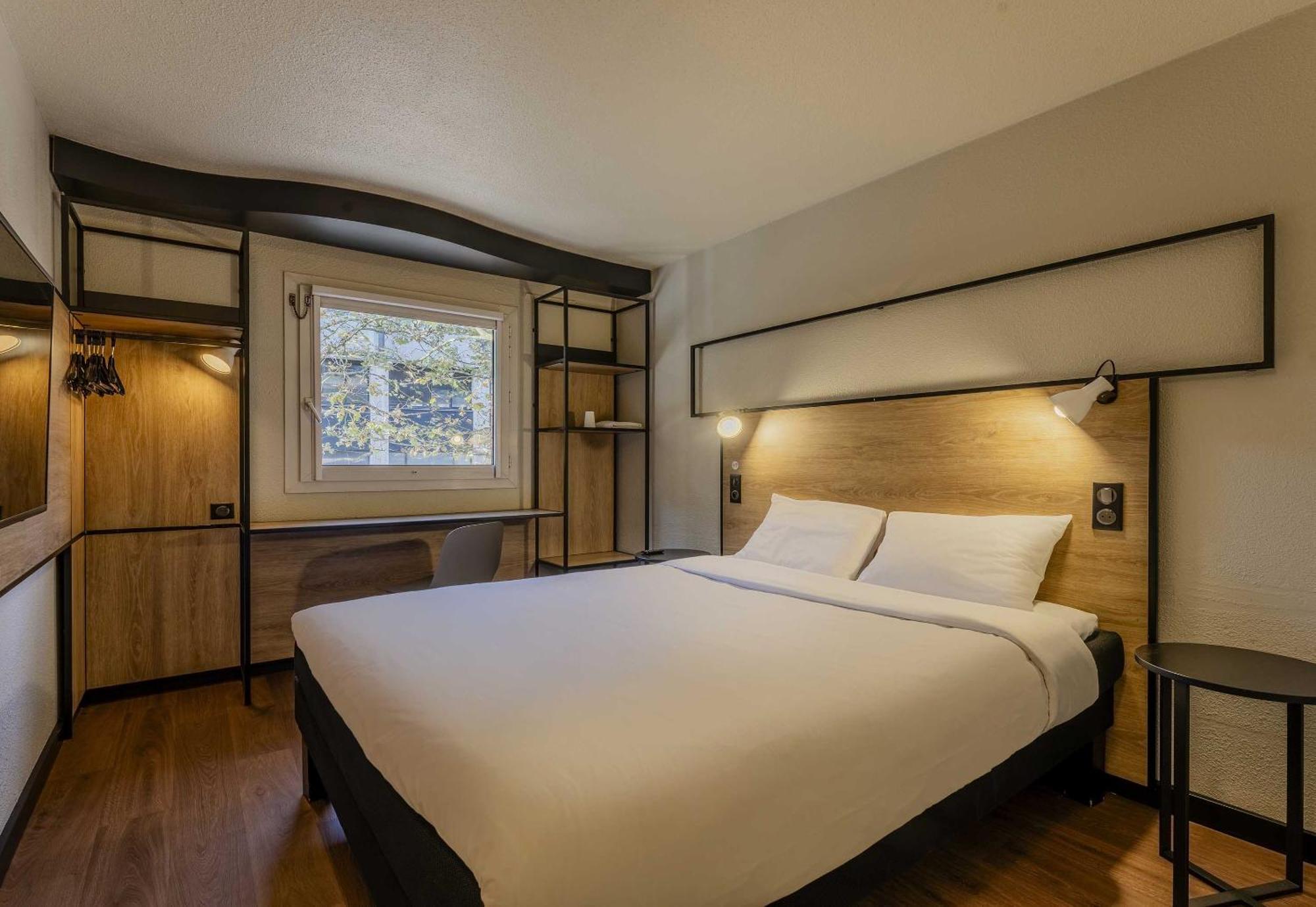 B&B Hotel Lille Roubaix Centre Grand-Place Екстериор снимка
