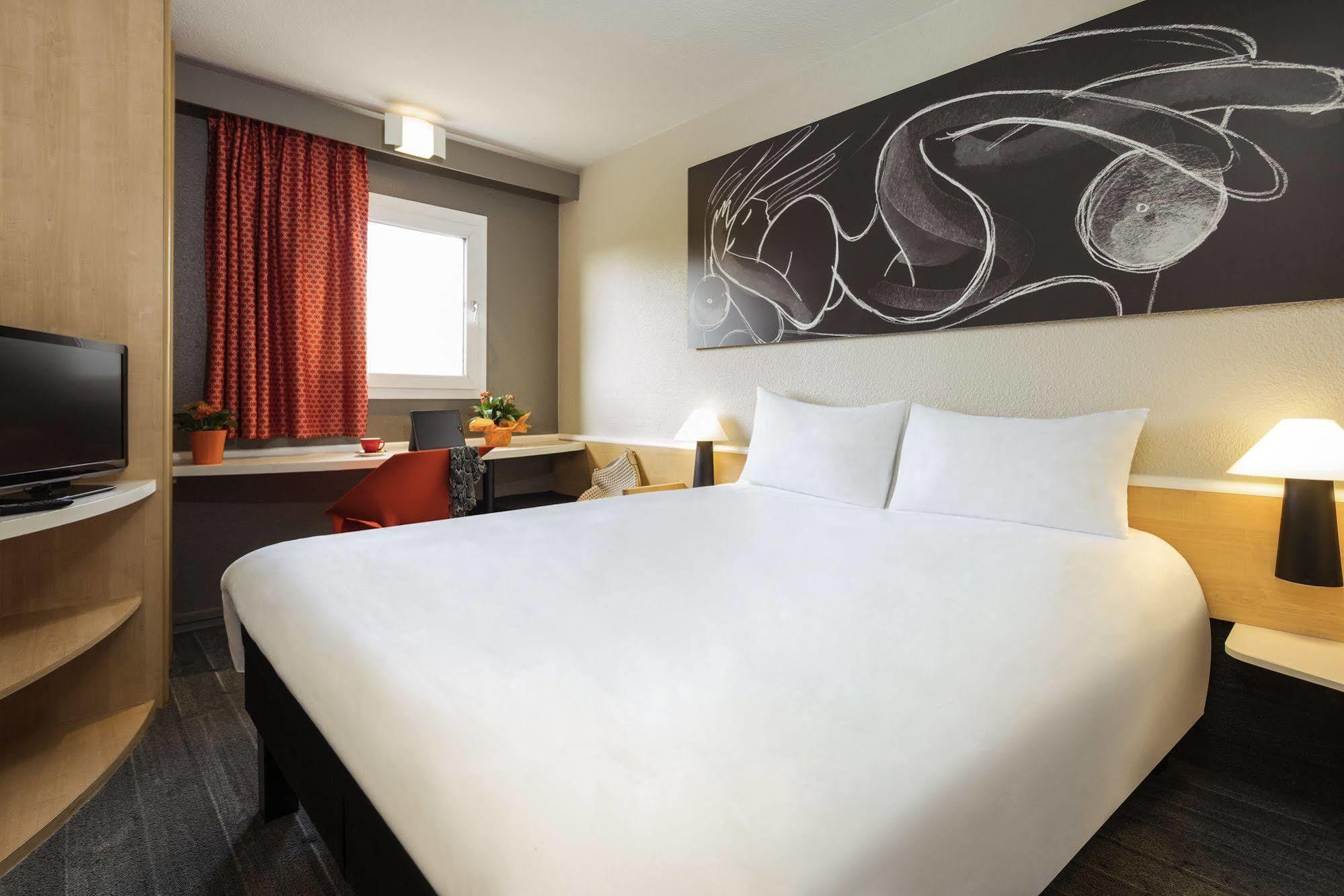 B&B Hotel Lille Roubaix Centre Grand-Place Екстериор снимка